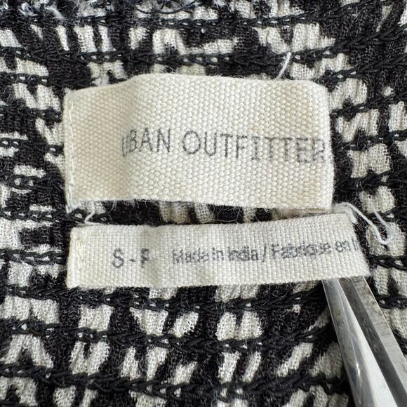 Urban Outfitters‎ smocked top jumper - Picture 6 of 13